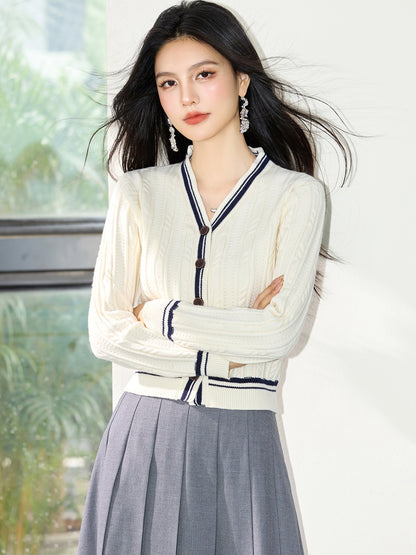 Chic Knit Cardigan for WomenAutumn New Style Outerwear Top