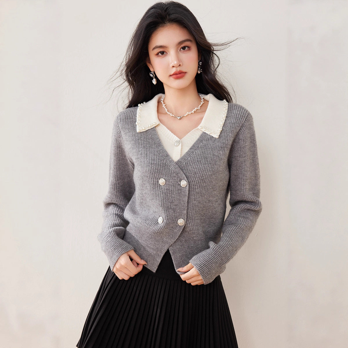 Chic  Knit Cardigan for Women with Turn-Down Collar and Fake Two-Piece Design, Short Sleeveless Sweater Coat